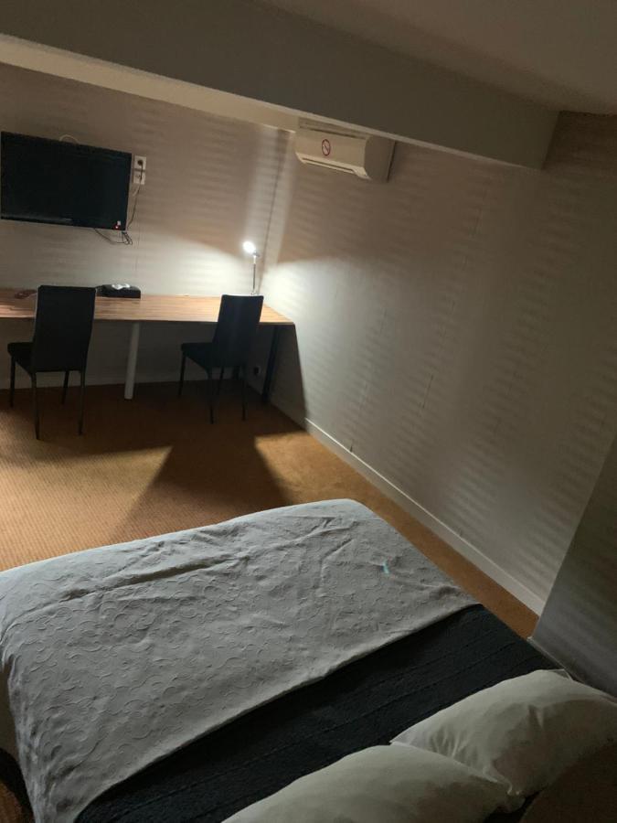 Le Petit Roche Hotel Serrières-en-Chautagne Kültér fotó
