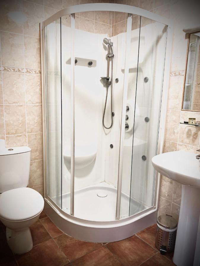 Le Petit Roche Hotel Serrières-en-Chautagne Kültér fotó